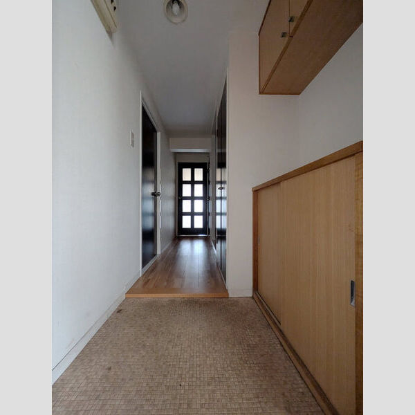 リヴィエール　Ⅰ203号室 玄関