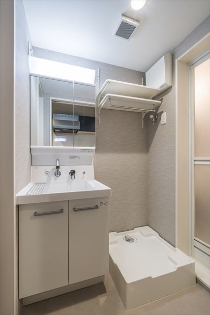 ｋ１　ａｐａｒｔｍｅｎｔｓ1階 洗面