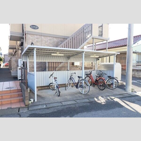 モナリエ古ヶ崎Ⅱ206号室 駐輪場