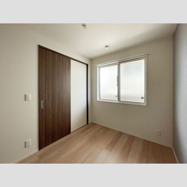 セレスティア白鳥206号室 洋室