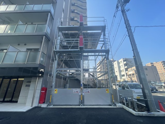 エヌステージ秦野駅前0212号室 駐車場