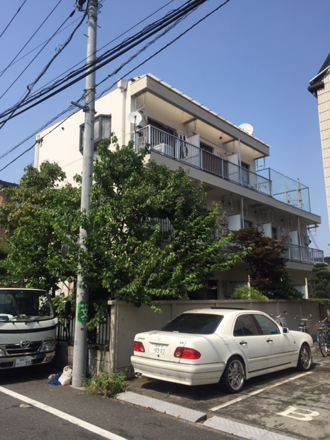 ホワイトパレス2階 外観