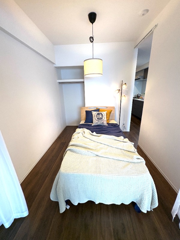 SUNBRIGHT OGIKUBO5階 ※写真は703号室（5号室は反転）