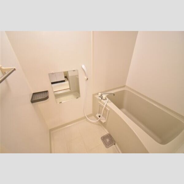 リビングタウン厚木 バス