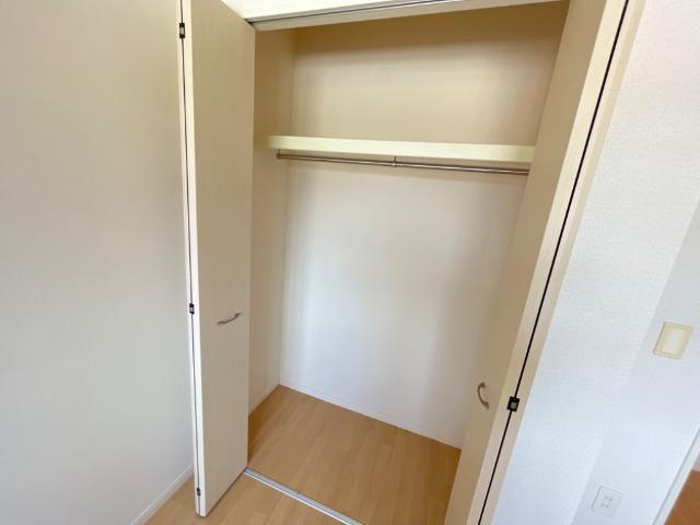 ＡＶＡＮＴＩ　ＨＯＵＳＥ クローゼット