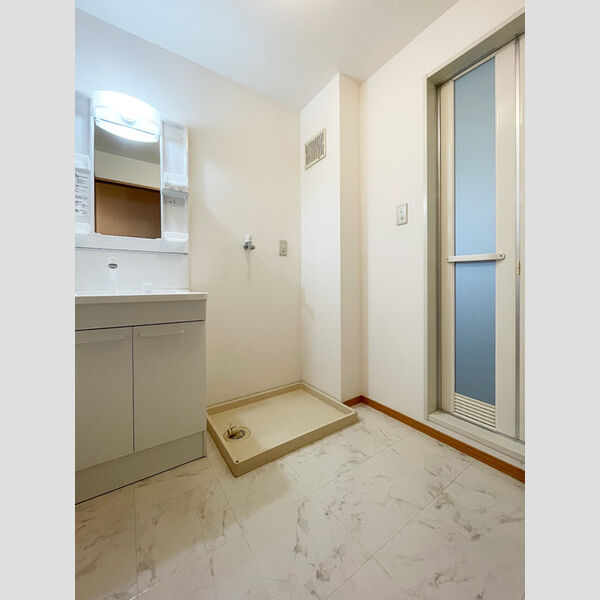 プリムヴェール　壱番館 洗面