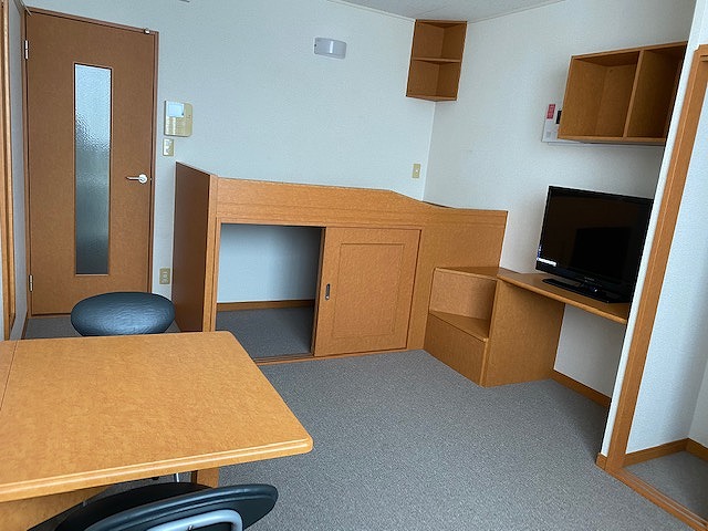 レオパレスブラン209号室 内観