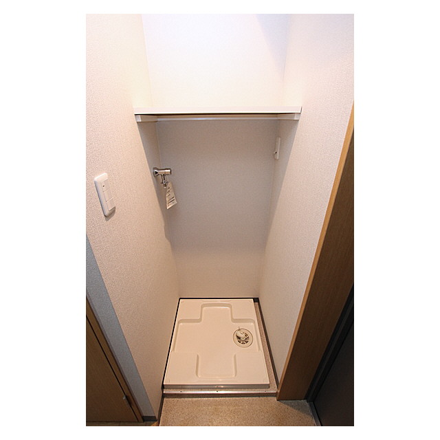 アドヴァンス石雅 内観