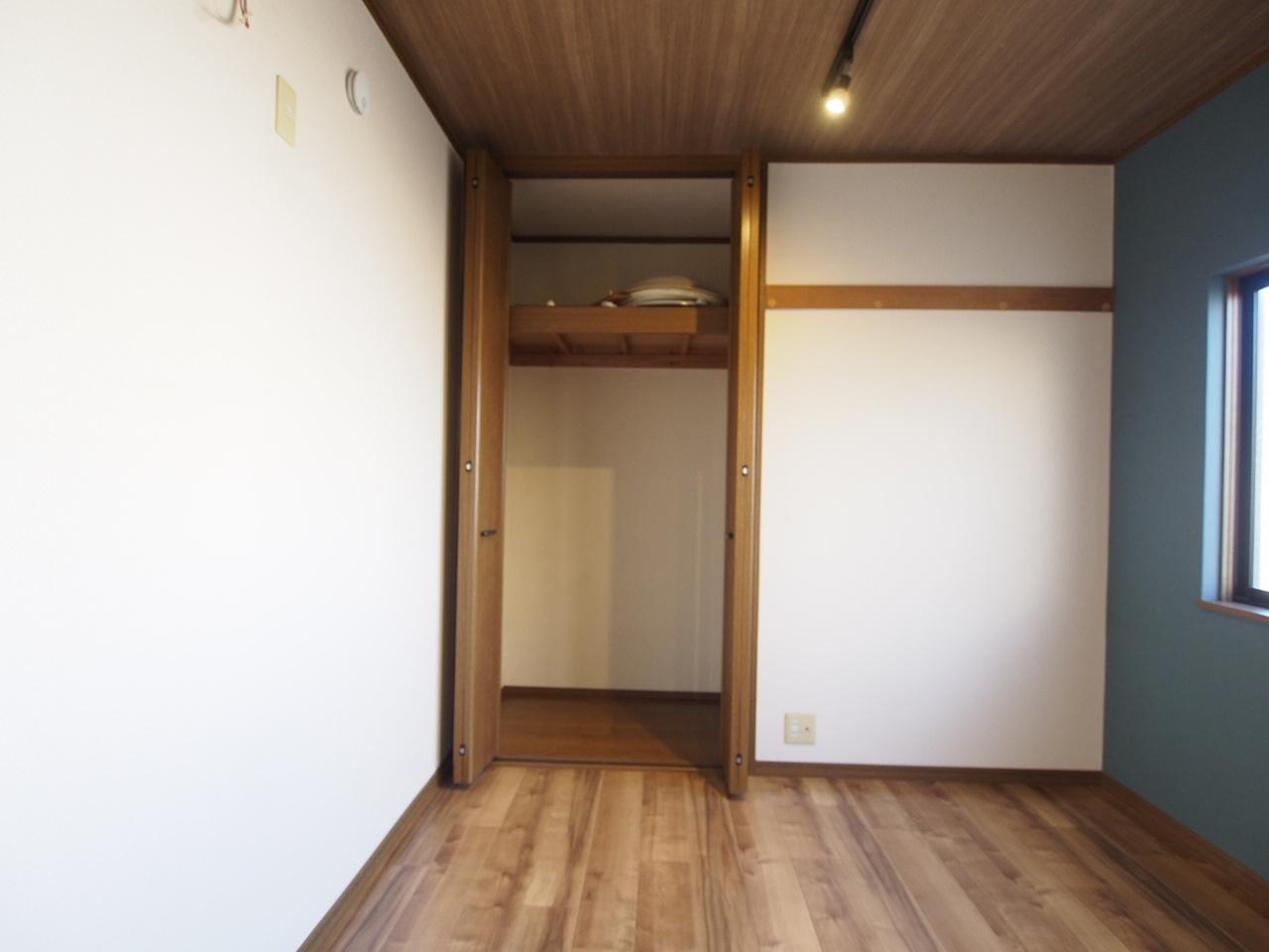 ベリーハイツ202号室 収納