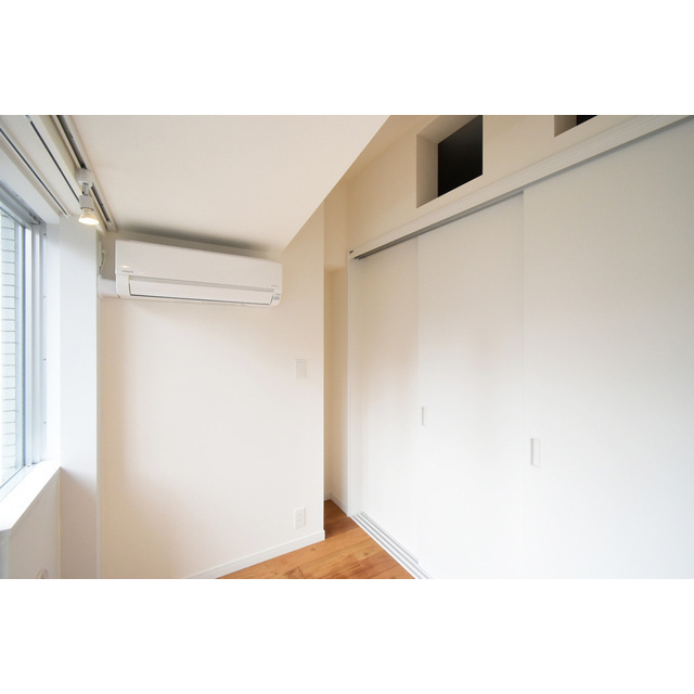 オーパスホームズ三田0703号室 内観