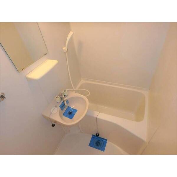 アミティエ0107号室 お風呂