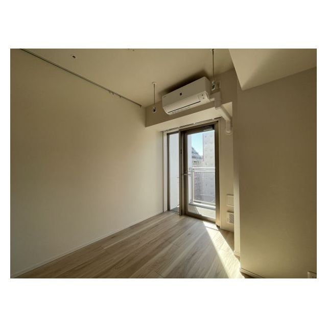 ブランシエスタ横浜高島町0501号室 リビング