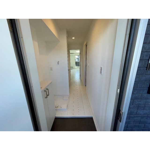 MQuarto拝島Ⅰ203号室 玄関