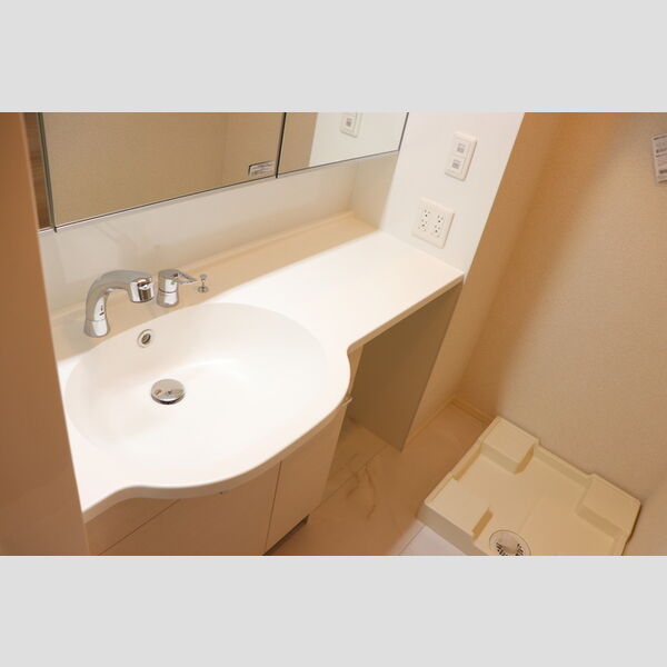 ファミユD 洗髪洗面化粧台