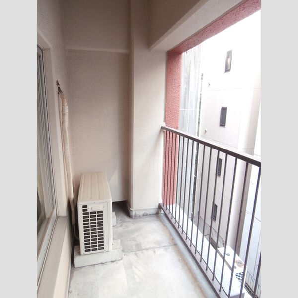 東京学生会館521号室 521号室　バルコニー