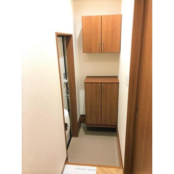 コイノニアハウス 玄関