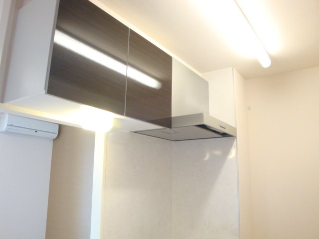 ライジング・サン キッチン上棚