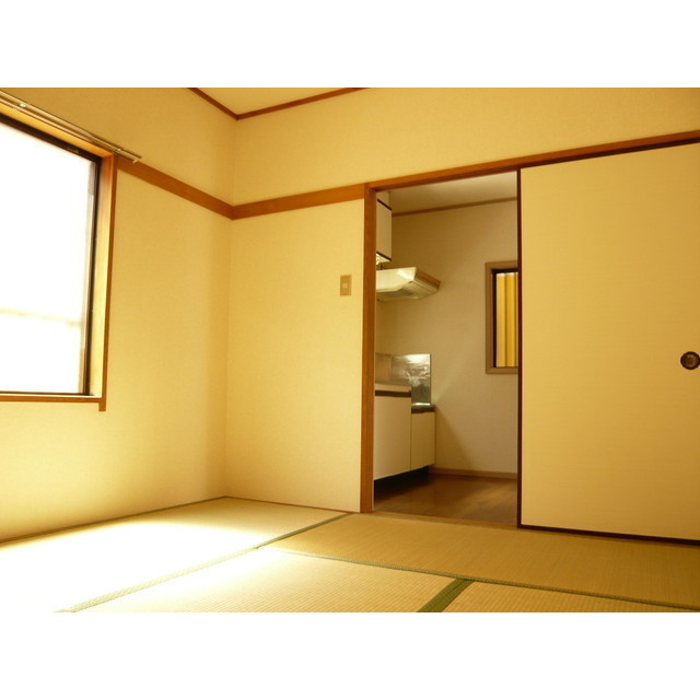 ストークハイツ藤井 ※他部屋参考写真※