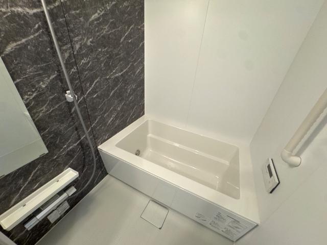 クレシア　-Crecia- バス