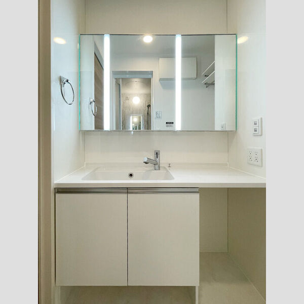 ルリアン中村 洗髪洗面化粧台