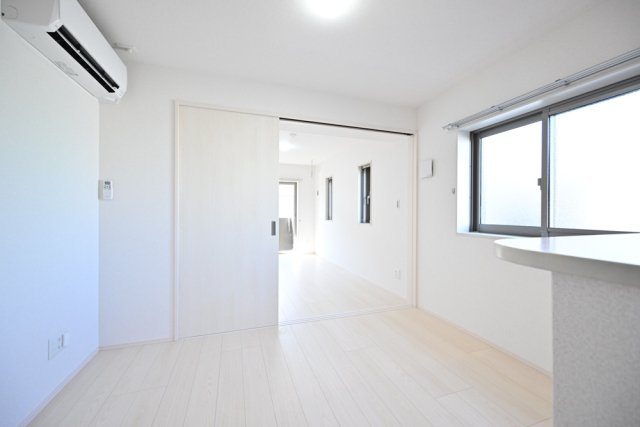 エルミ上落合1階 リビング