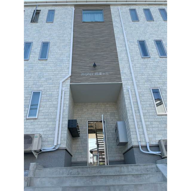 ゼフィール鶴美ヶ丘の外観画像