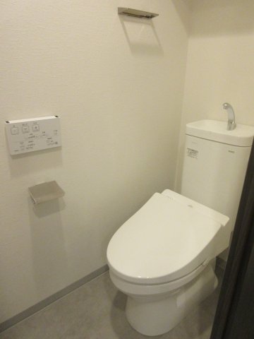 びゅうリエット横浜平沼704号室 ※別号室の参考写真です(現況優先・仕様違いの場合あり)