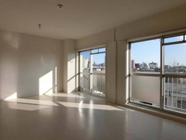 アールリエット武蔵境　１号棟503号室 リビング