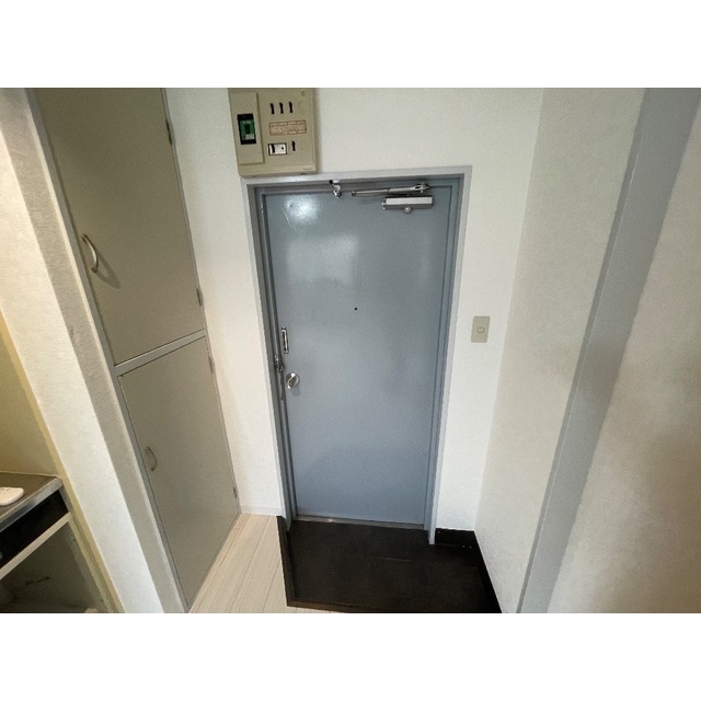 宮前ビル511号室 玄関