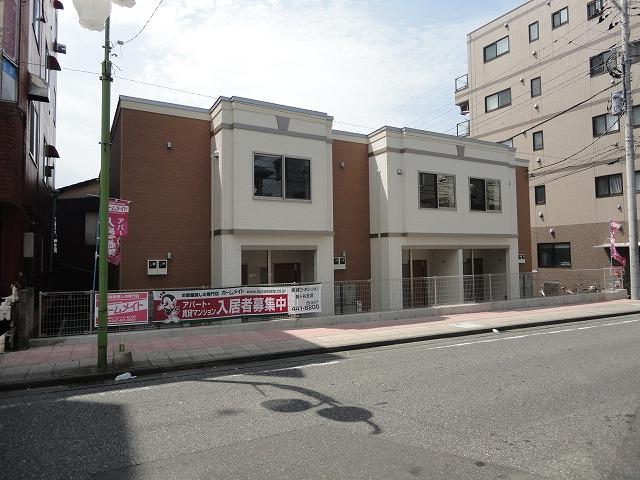 リリーベル 外観写真（昼）