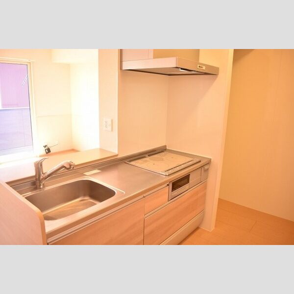 プリムヴェール　十五番館301号室 システムキッチン