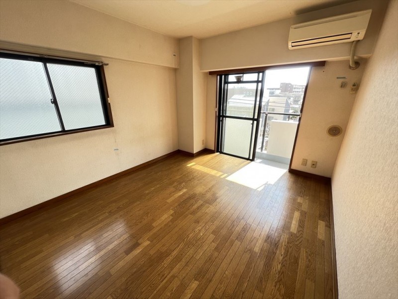 グランデュールアサノ2階 リビング