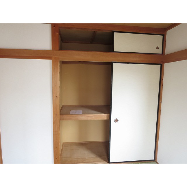 スカイビレッジ 内観