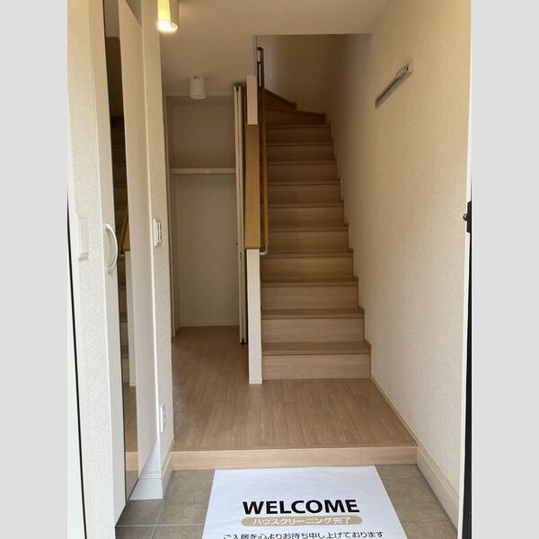 ライスフィールド　ハピネス　B102号室 玄関