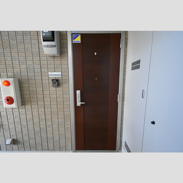 ラ・テール　ドゥ 玄関