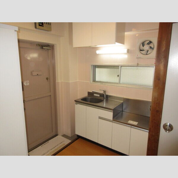 第二吉岡ビル キッチン流し台