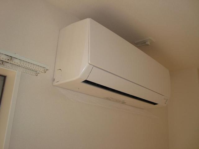 Ｆ＆Ｒ　Ⅱ202号室 エアコン