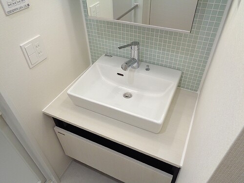 ライオンズ千代田岩本町ミレスーＫＤＡ5階 洗面所　※2020年1月撮影