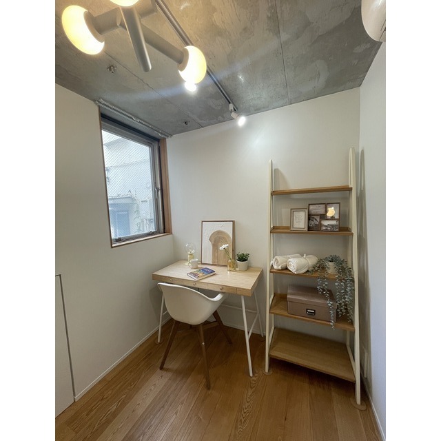 PASEO SANGENJAYA EAST WESTE101号室 内観