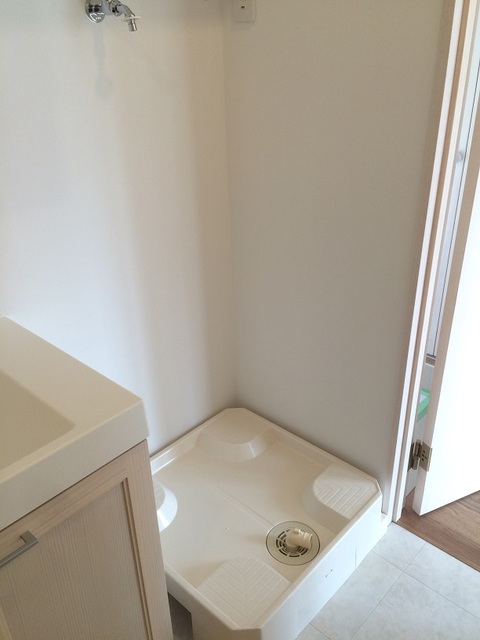 ＬＩＥＢＥ東中野0301号室 洗濯機置場