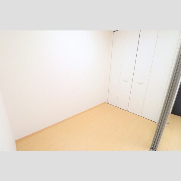 ベルブランカ206号室 洋室