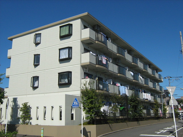 パストラル横山台 外観