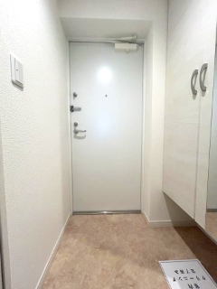 エルファーロ笹塚Ⅱ0105号室 玄関