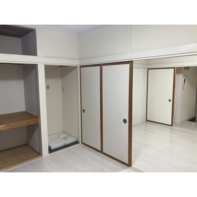 コーポフローレス202号室 リビング