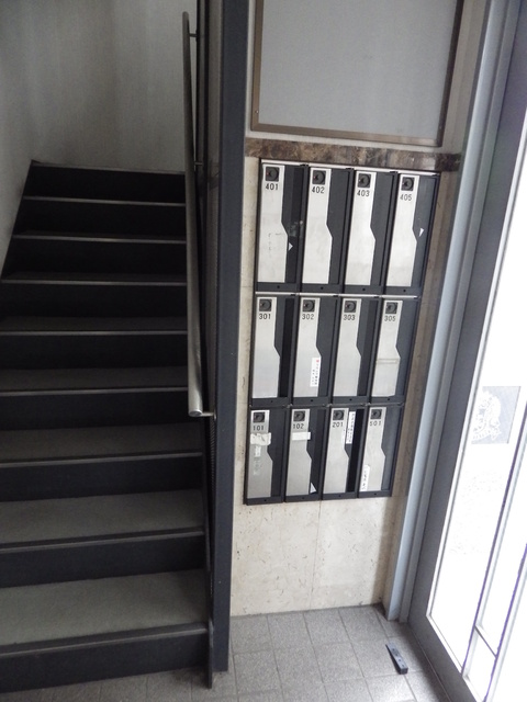 ＧＳ丸岡ビル0301号室 集合ポスト