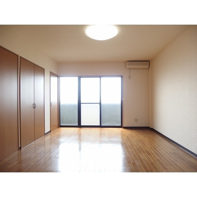 アムール古里 リビング