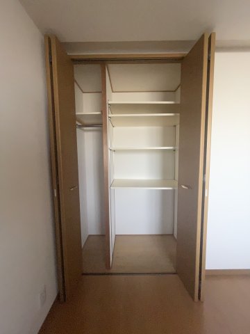 アソシエール溝の口0403号室 収納