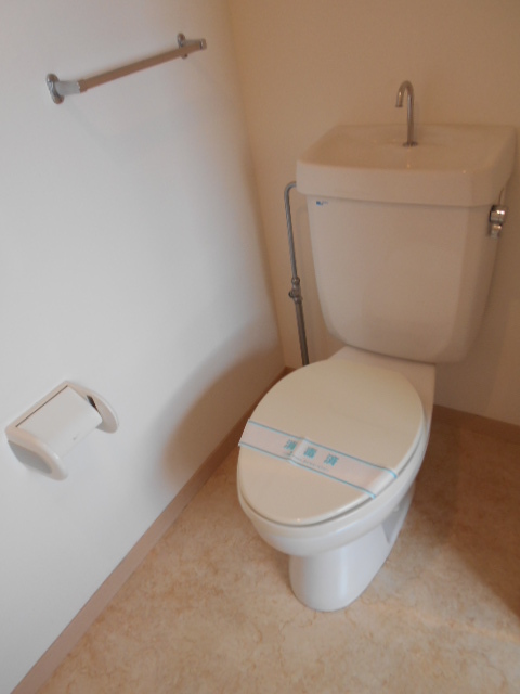 ラ・クラッセ西寺尾 トイレ