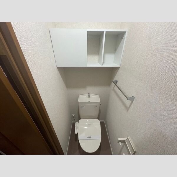 フォレストヒルズ　B 温水洗浄暖房便座