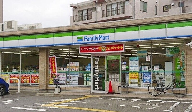 パームコート ファミリーマート和光諏訪店